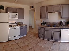 5632 E Mabel St, Tucson, Az 85712 in Tucson, AZ (Photo 5 of 12)