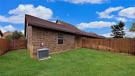 4106 Gunner Trl, College Station, Tx in College Station, TX