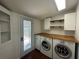 4221 Burlington Ave N, Saint Petersburg, Fl 33713 in Saint Petersburg, FL (Photo 7 of 10)