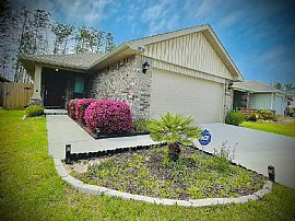 Contact The Landlord For Details (432)9340557 in Pensacola, FL