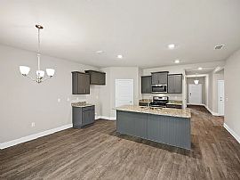 Contact The Landlord For Details (432)9340557 in Gulf Shores, AL (Photo 10 of 12)