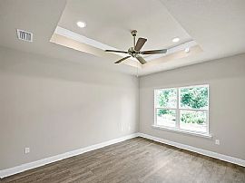 Contact The Landlord For Details (432)9340557 in Gulf Shores, AL (Photo 11 of 12)