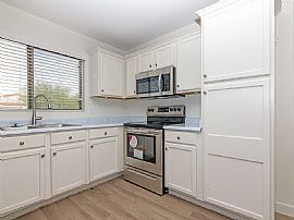 8839 W Manzanita Dr, Peoria, Az 85345 in Peoria, AZ (Photo 11 of 12)