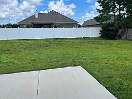 Contact The Landlord For Details (432)9340557 in Fairhope, AL (Photo 9 of 10)