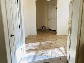 9450 S La Rosa Dr, Tempe, Az 85284 in Tempe, AZ (Photo 3 of 12)