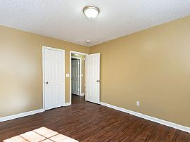 431 Greentree Dr, West Blocton, Al 35184 in West Blocton, AL (Photo 3 of 9)