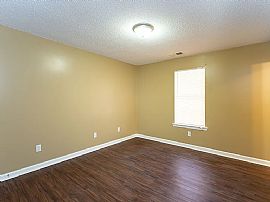 431 Greentree Dr, West Blocton, Al 35184 in West Blocton, AL (Photo 5 of 9)