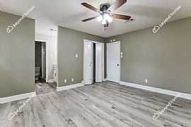 200 Creekwood Dr, Sherwood, Ar 72076 . House Available For Rent in Sherwood, AR (Photo 5 of 8)