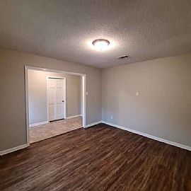 5 Oakridge Dr, Jacksonville, Ar 72076 . Fine House For Rent in Jacksonville, AR (Photo 6 of 11)