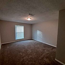 5 Oakridge Dr, Jacksonville, Ar 72076 . Fine House For Rent in Jacksonville, AR (Photo 7 of 11)