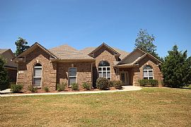 Contact The Landlord For Details (432)9340557 in New Market, AL