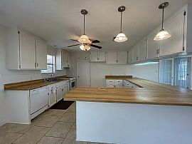 1303 N Cedar St, Foley, Al 36535 in Foley, AL (Photo 11 of 12)