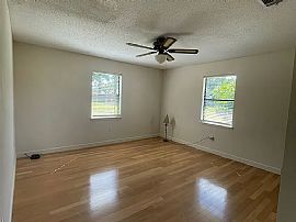 1303 N Cedar St, Foley, Al 36535 in Foley, AL (Photo 2 of 12)