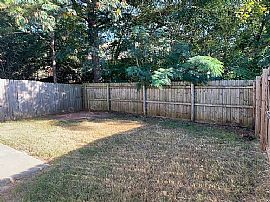 100 Little John Cir, Calera, Al 35040 in Calera, AL (Photo 9 of 9)