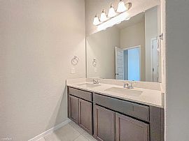 Beautiful 3 Bedroom2 Bath Home For Rent in San Marcos, TX (Photo 5 of 9)