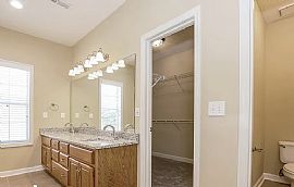 203 Silver Tail Ln Sw, Huntsville, Al 35824 in Huntsville, AL (Photo 6 of 10)