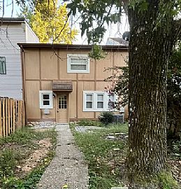 423 Hobbs Rd Se, Huntsville, Al 35803 in Huntsville, AL