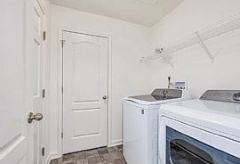 289 Wigeon Ct, Bunker Hill, Wv 25413 in Bunker Hill, WV (Photo 4 of 10)