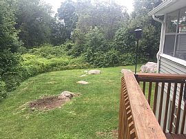 Contact The Landlord For Details (432)9340557 in Waterford, CT (Photo 11 of 12)