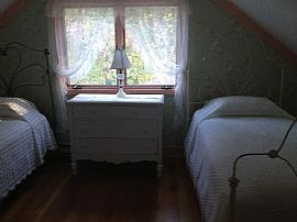 Contact The Landlord For Details (432)9340557 in Waterford, CT (Photo 6 of 12)