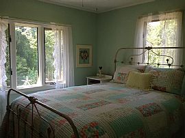 Contact The Landlord For Details (432)9340557 in Waterford, CT (Photo 7 of 12)