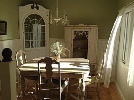 Contact The Landlord For Details (432)9340557 in Waterford, CT (Photo 8 of 12)