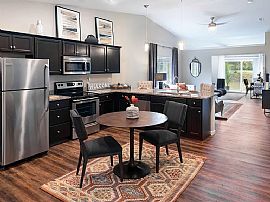 Beautiful 2 Bedroom  in Wolverine Lake, MI (Photo 3 of 11)