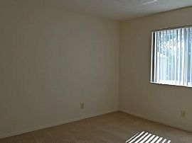  Beautiful 2 Bedroom  in Cincinnati, OH (Photo 7 of 12)