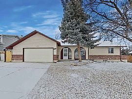 10641 W 102nd Pl, Broomfield, Co 80021 . Lovely House in Broomfield, CO