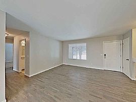 10641 W 102nd Pl, Broomfield, Co 80021 . Lovely House in Broomfield, CO (Photo 3 of 12)