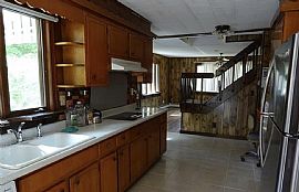 145 Route 12, Preston, Ct 06365 . House For Rent  in Preston, CT (Photo 4 of 10)