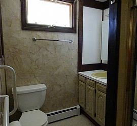 145 Route 12, Preston, Ct 06365 . House For Rent  in Preston, CT (Photo 7 of 10)