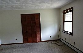 145 Route 12, Preston, Ct 06365 . House For Rent  in Preston, CT (Photo 9 of 10)