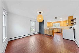 8 Ledge Rd, Norwalk, Ct 06853 . Beautiful House in Norwalk, CT (Photo 11 of 12)