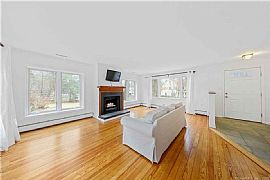 8 Ledge Rd, Norwalk, Ct 06853 . Beautiful House in Norwalk, CT (Photo 12 of 12)