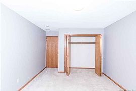 705 Lake Ave Unit 42, Bristol, Ct 06010 . Lovely House in Bristol, CT (Photo 11 of 11)