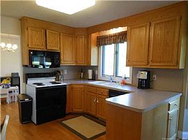 29 Skyview Ter, Manchester, Ct 06040 . Home Sweet Home in Manchester, CT (Photo 4 of 9)