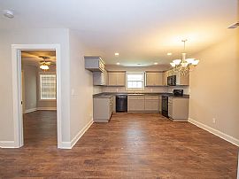 20314 Songbird Dr, Athens, Al 35611 in Athens, AL (Photo 3 of 12)