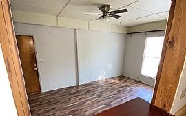 4710 Westwood Dr Nw, Huntsville, Al 35810 in Huntsville, AL (Photo 3 of 12)