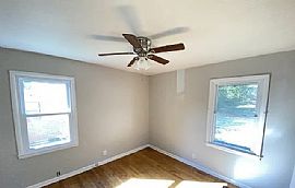 4710 Westwood Dr Nw, Huntsville, Al 35810 in Huntsville, AL (Photo 7 of 12)