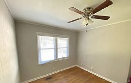 4710 Westwood Dr Nw, Huntsville, Al 35810 in Huntsville, AL (Photo 8 of 12)