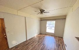 4710 Westwood Dr Nw, Huntsville, Al 35810 in Huntsville, AL (Photo 9 of 12)