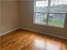 54 Tridell Dr Unit 33, Southington, Ct 06479 . Lovely House in Southington, CT (Photo 11 of 11)