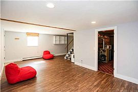 35 Own Home Ave, Wilton, Ct 06897 . Lovely House in Wilton, CT (Photo 5 of 11)