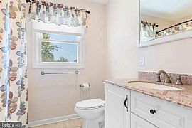 1300 Idlewood Rd, Wilmington, De 19805     Awesome Home For Rent in Wilmington, DE (Photo 10 of 12)