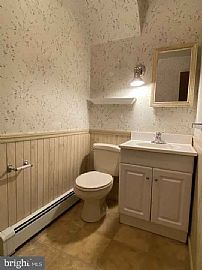 128 Rockrose Dr, Newark, De 19711 . Spacious House For Rent in Newark, DE (Photo 7 of 12)