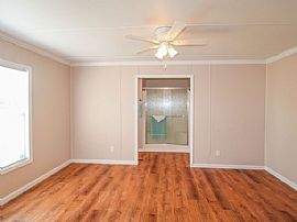 765 Dan Tibbs Rd, Huntsville, Al 35806 in Huntsville, AL (Photo 5 of 9)