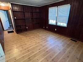 1541 27th Ave N, Hueytown, Al 35023 in Hueytown, AL (Photo 2 of 9)