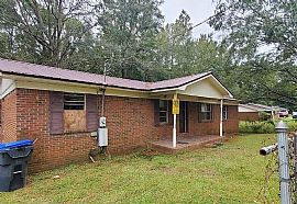 715 Sherman Ave, Thomasville, Al 36784 in Thomasville, AL