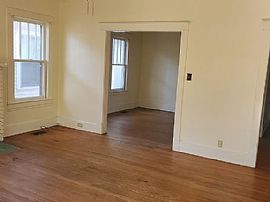 409 Howell St, Florence, Al 35630 in Florence, AL (Photo 8 of 8)